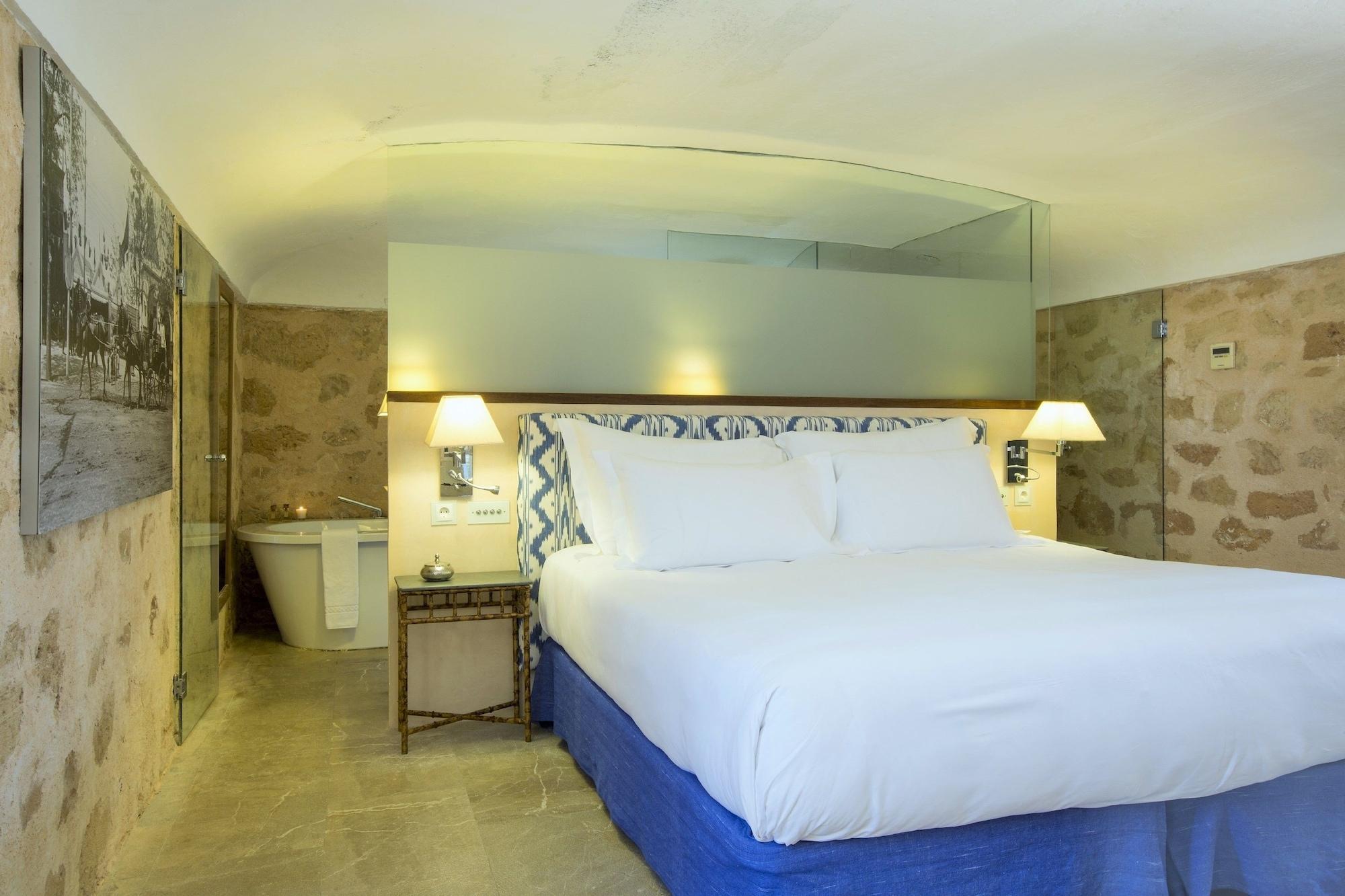 Hotell Cap Rocat, A Small Luxury Of The World